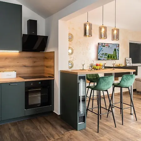 88 - Rooftop Jacuzzi&terrace Appartement *