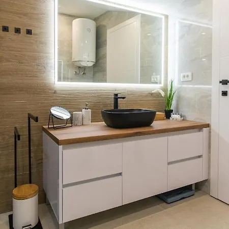 Appartement 88 - Rooftop Jacuzzi & Terrace Zadar