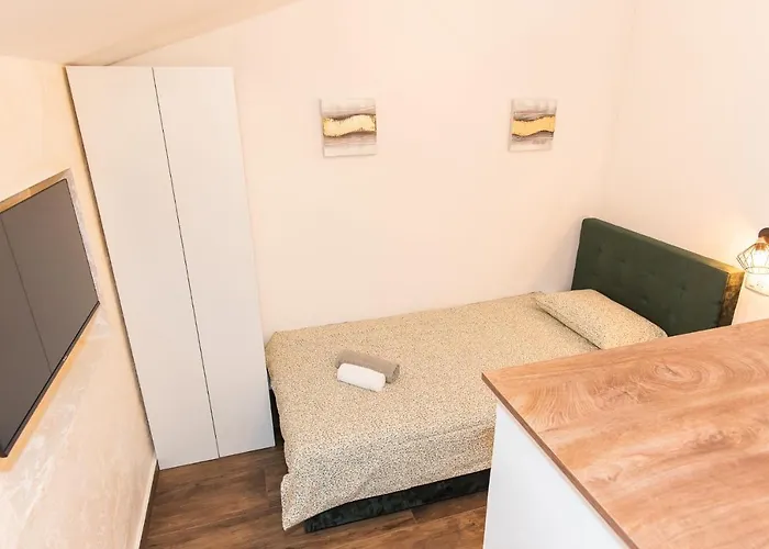 88 - Rooftop Jacuzzi & Terrace 자다르